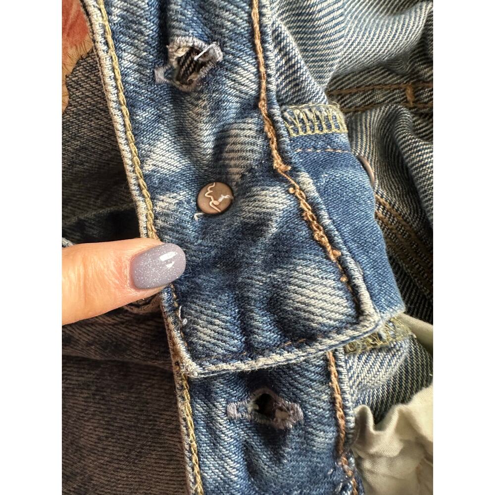 Free People Garden State Long Shorts 31 Denim Floral Distressed Y2K Boho - Picture 9 of 13